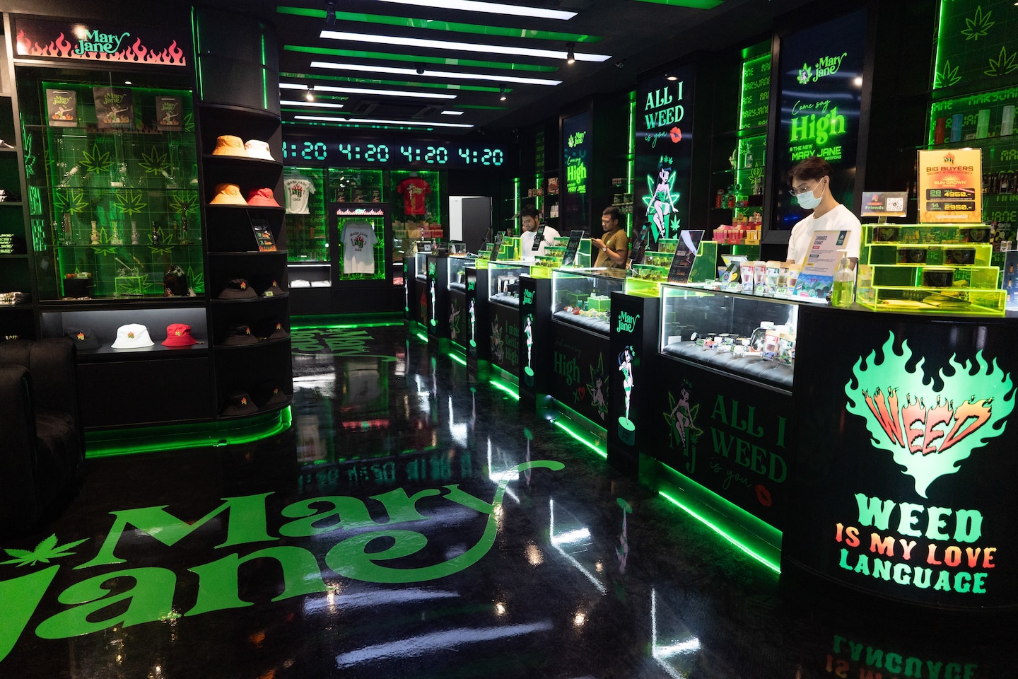 A contact page photo of the The third eye supply weed store